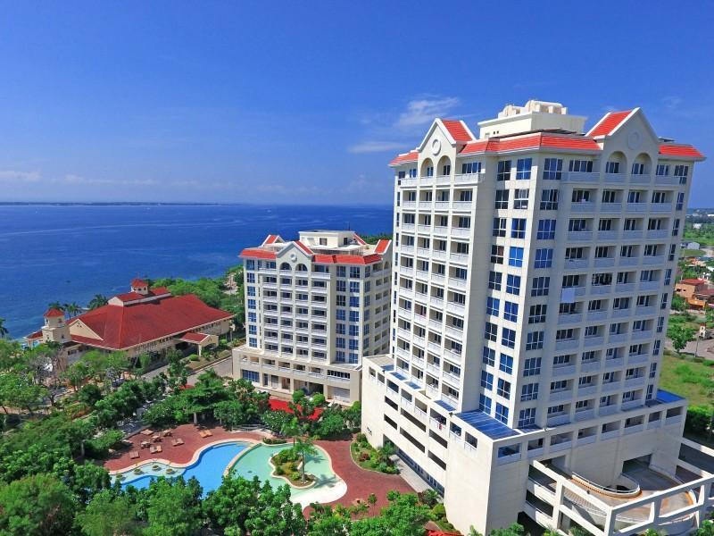 Sotogrande Hotel And Resort Lapu-Lapu City Exterior photo