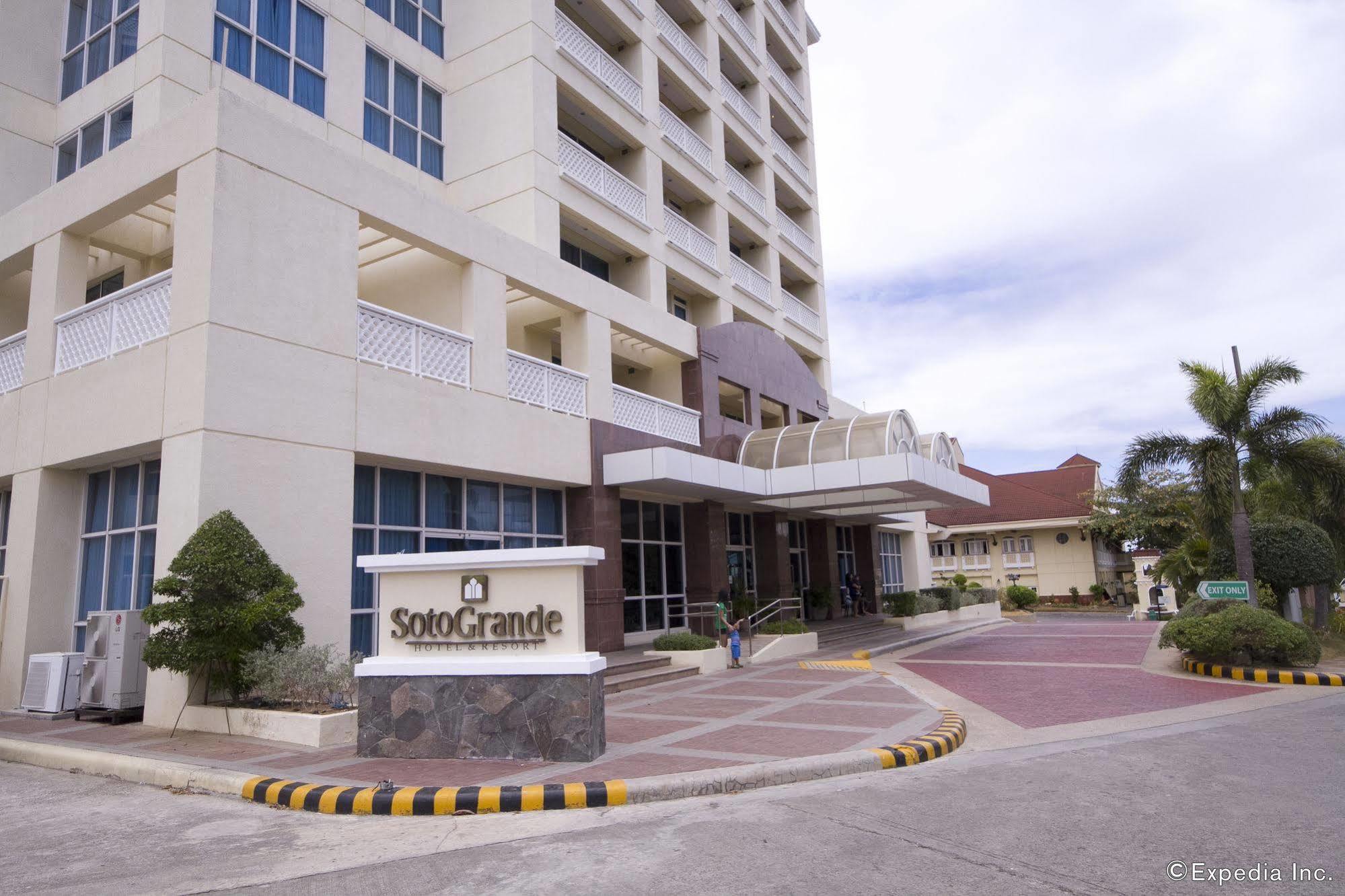 Sotogrande Hotel And Resort Lapu-Lapu City Exterior photo